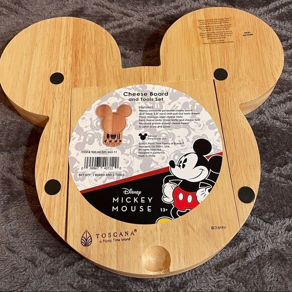 Disney Mickey Mouse cheese tray with tools NWT - Picture 5 of 13
